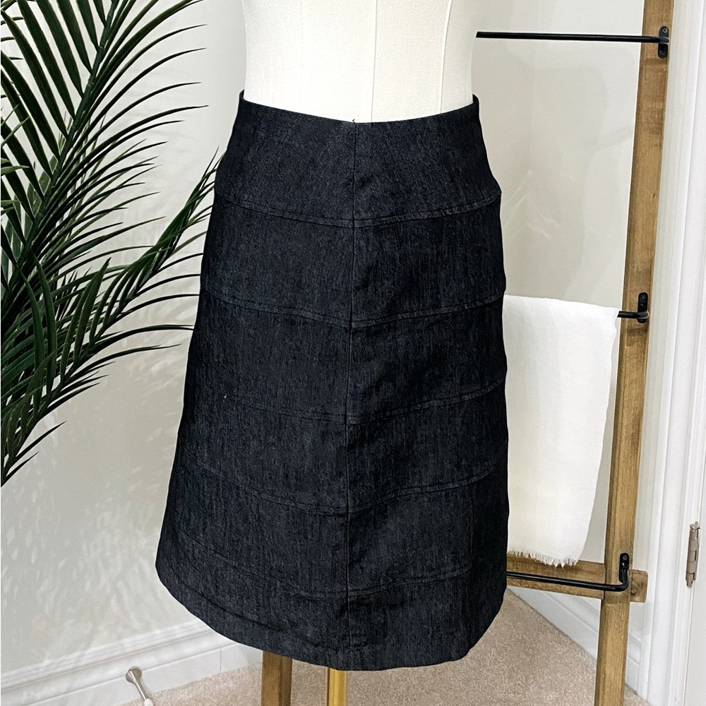 NWOT Black Heather Mini Skirt for Work or Play, Size 10
